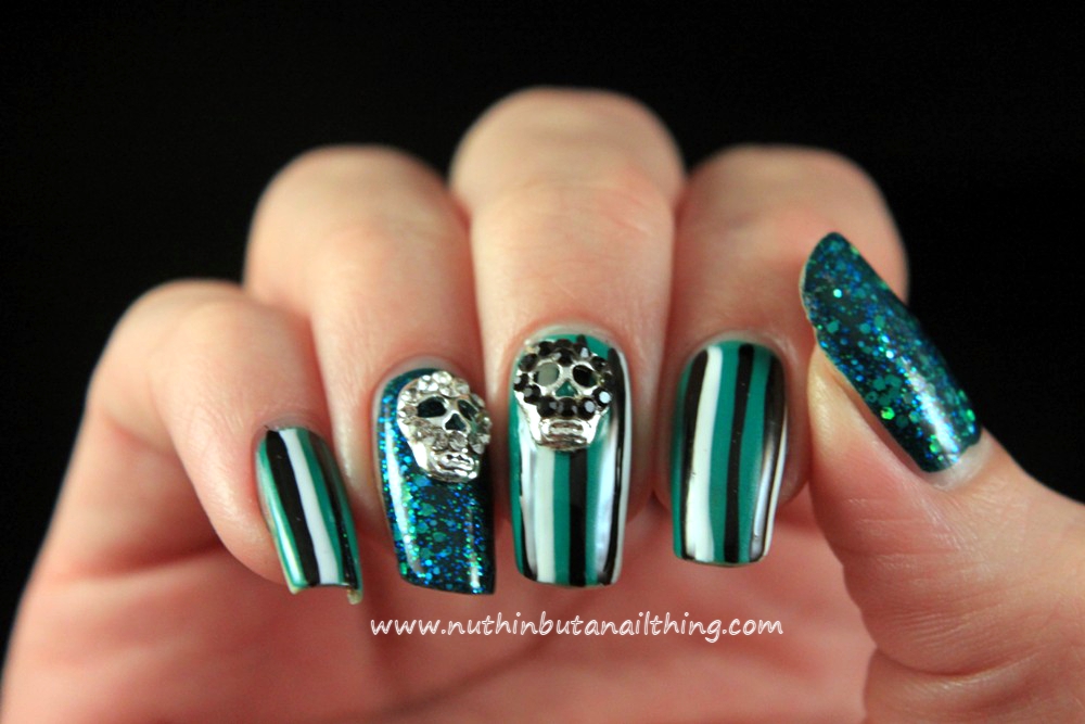 Stripy skull nail art