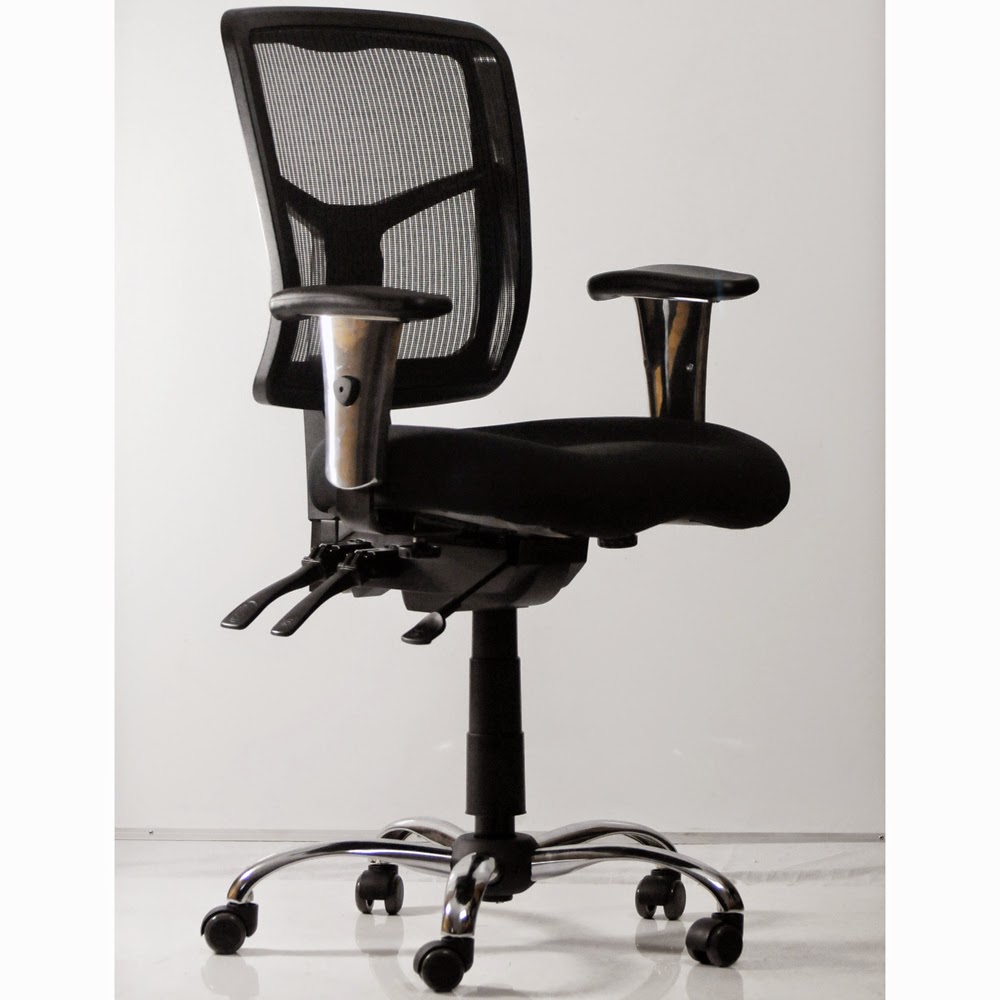  />
&nbsp;
Ghế H&ograve;a Ph&aacute;t được c&aacute;c đại l&yacute; cung cấp đảm bảo ch&iacute;nh h&atilde;ng
<img class=