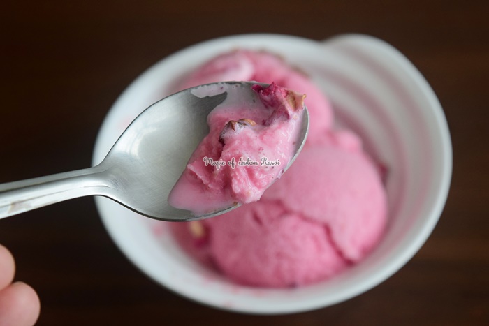 Rose Petal Ice Cream with GMS & CMC Powder Recipe - रोज पेटल आइसक्रीम जी.एम.एस. और सी.एम.सी. पाउडर का उपयोग करके रेसिपी - Priya R - Magic of Indian Rasoi