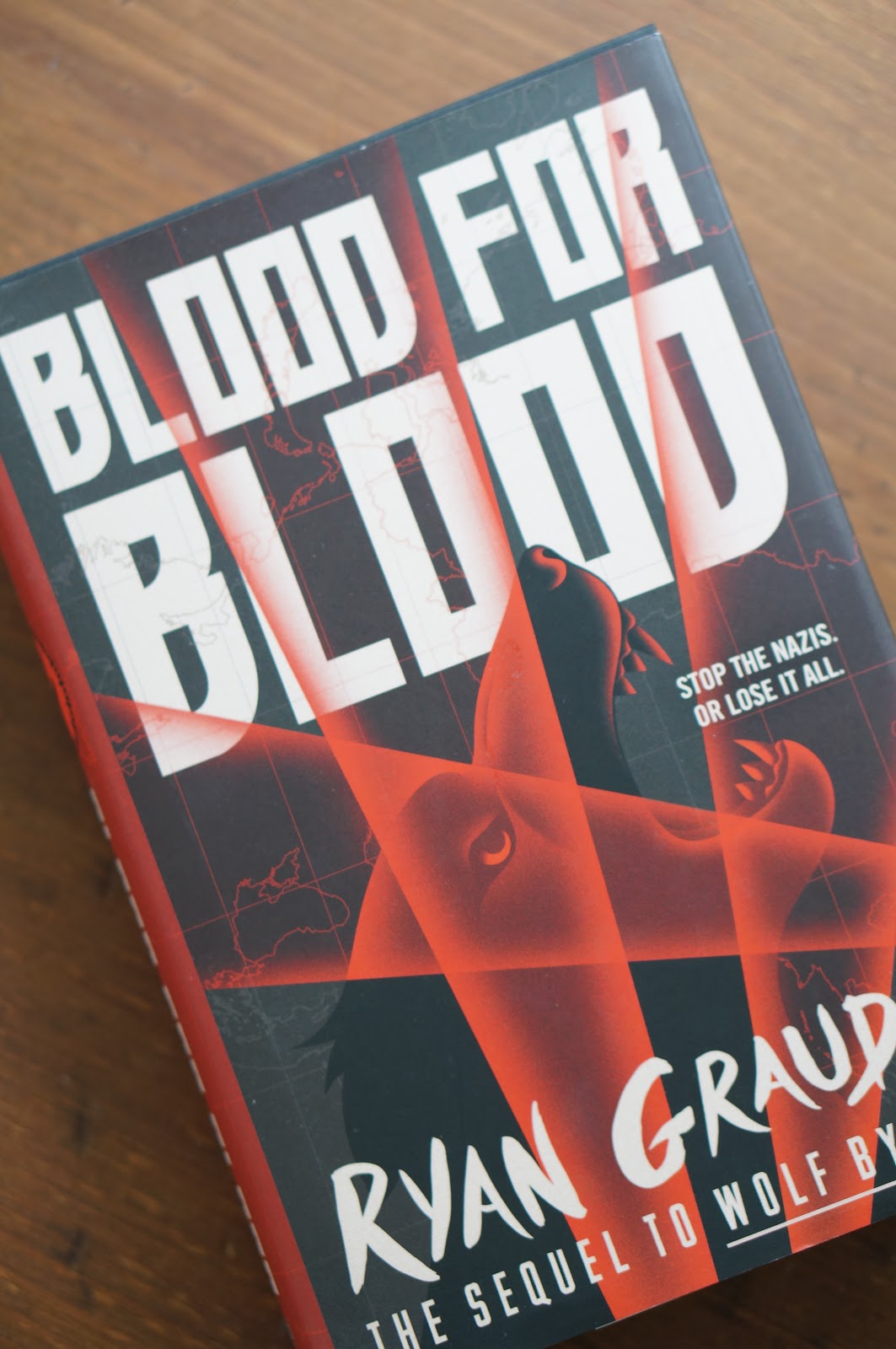 Popular North Carolina style blogger Rebecca Lately shares her current reads.  Click here to hear about The Read Aloud Family, The Craetive Family Manifesto, and Blood for Blood.