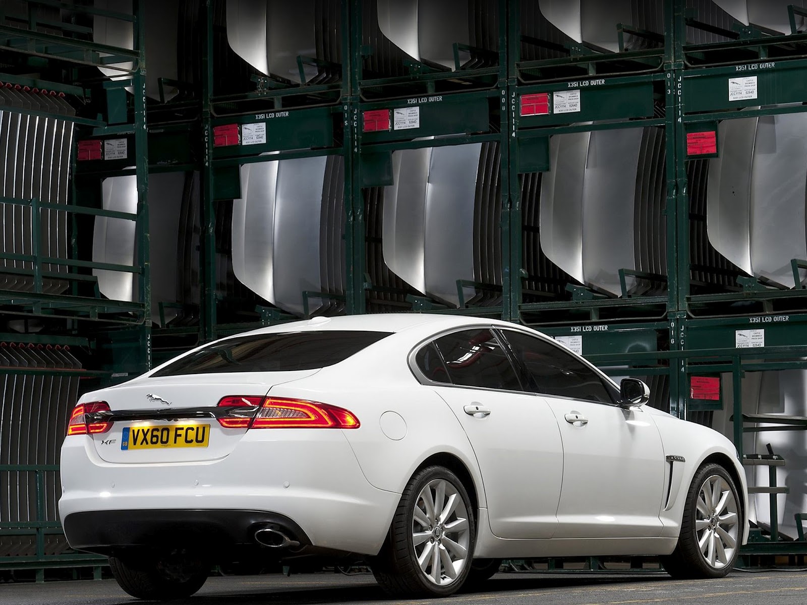 2012 Jaguar XF Supercharged Interior, Exterior Reviews