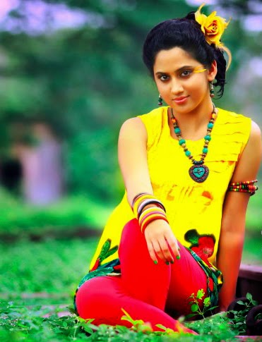 Mia George hot photos - South Indian Actress Photos