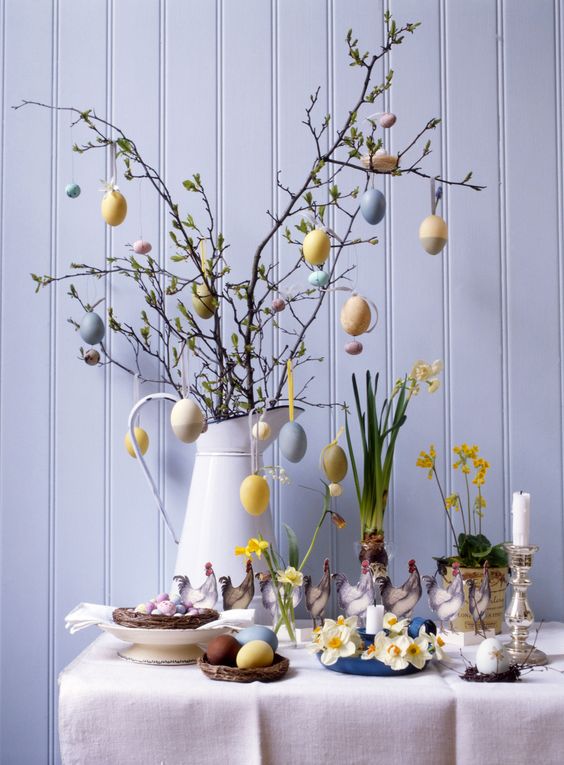 Idee per decorare la casa con l'albero di Pasqua –