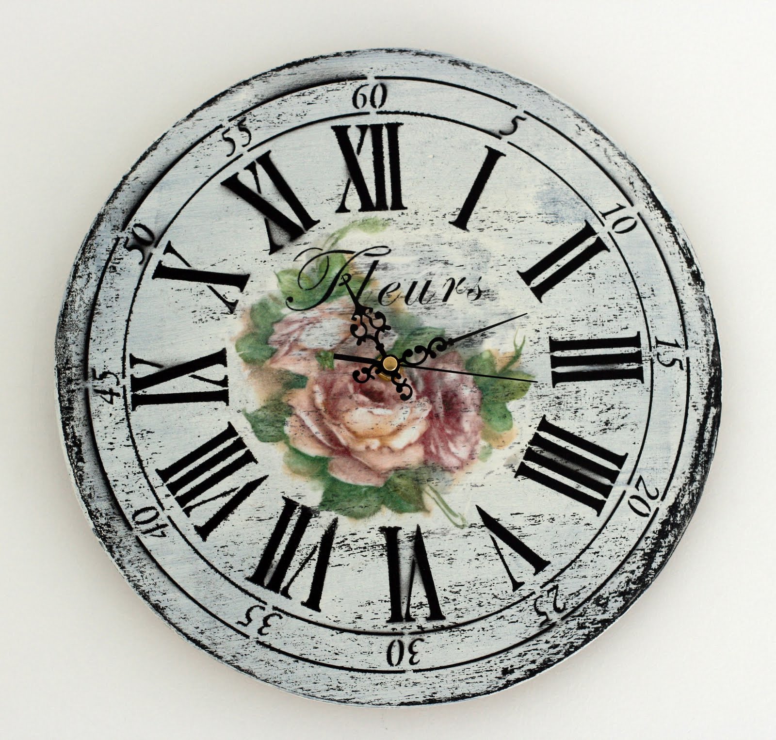 Часы настенные. Часы скрапбукинг. Винтаж график работы. Часы иллюстрация. Винтажные часы на белом фоне.