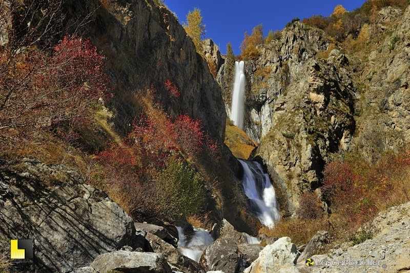 cascades des alpes écrin valgaudemar automne photo Pascal Blachier
