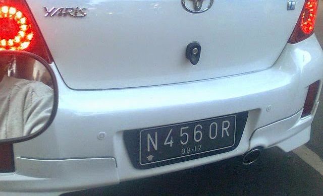 PLAT KENDARAAN LUCU