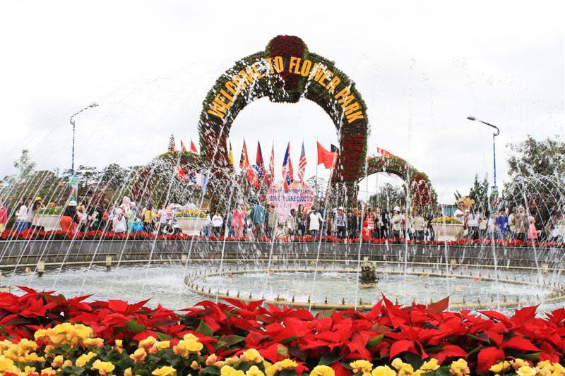 Đến Đà Lạt nhất định không nên bỏ lỡ những vườn hoa đẹp nức tiếng này