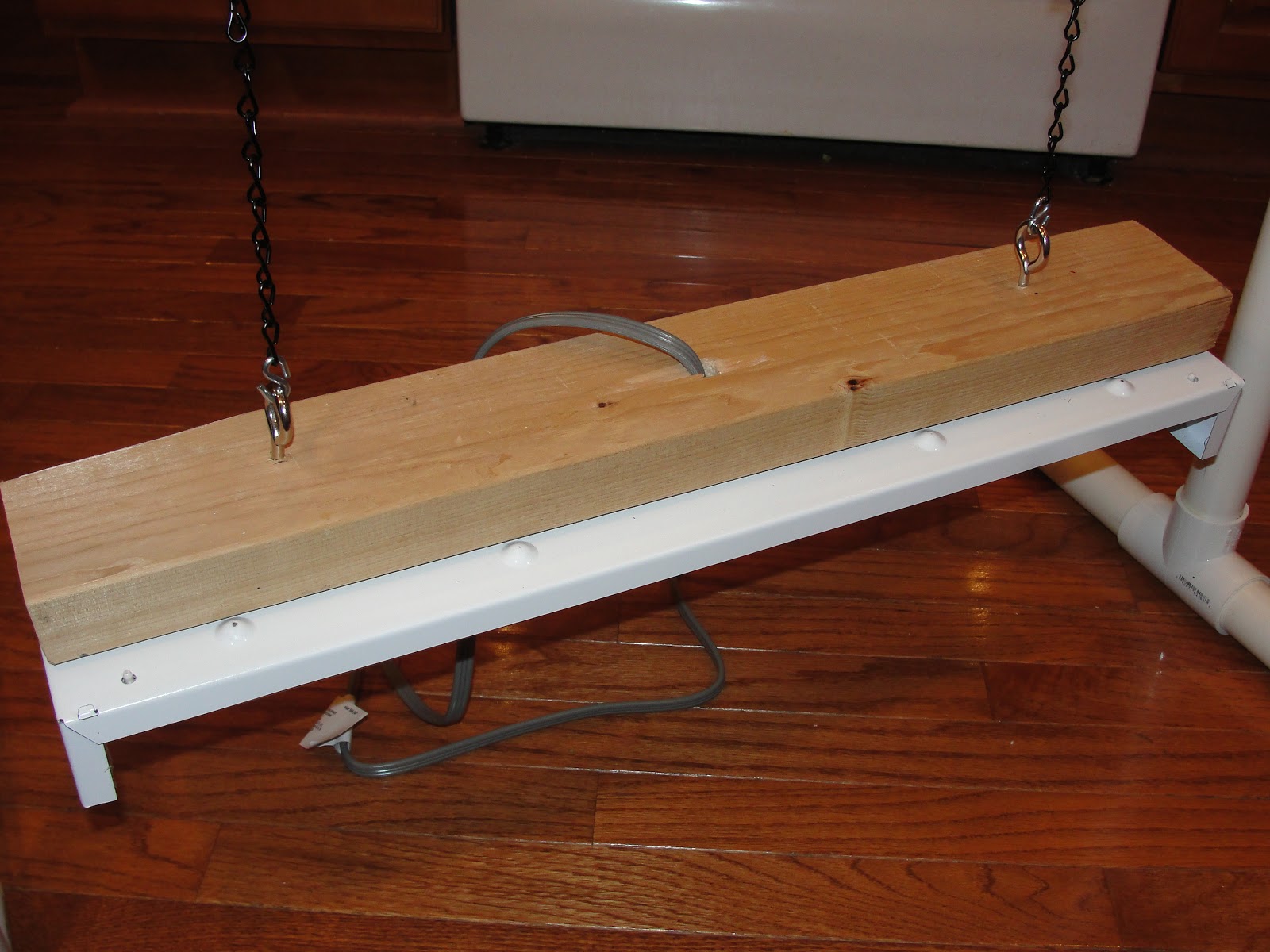 Lessons from the Garden DIY Plant Grow Light Stand