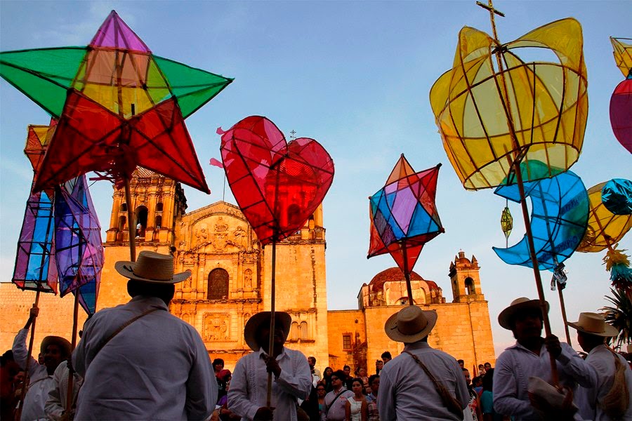 Correo Mixteco: Segundo Festival de la Ciudad de Oaxaca reúne a más de 2 mil personas en la Plaza de la Danza