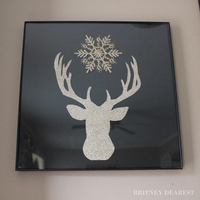Mom's Guide to All Things Holiday: DIY Deer Head Silhouette Wall Decor, tutorial, how to, Christmas