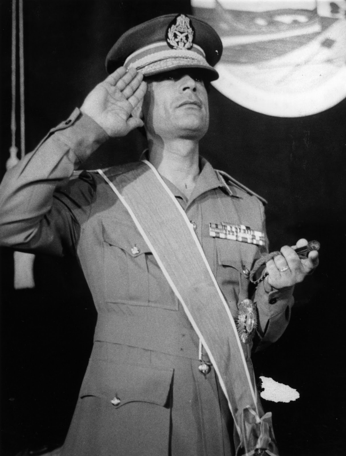 Muammar Gaddafi Death Photo. At This Time – No Fake ~ DIGITAL NEWS 