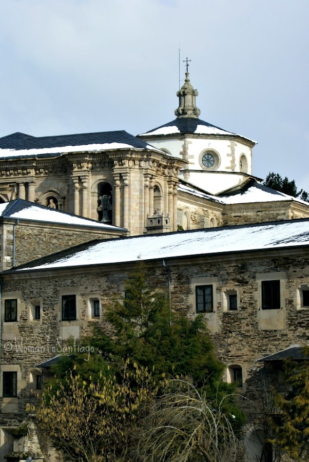 foto de los tejados nevados