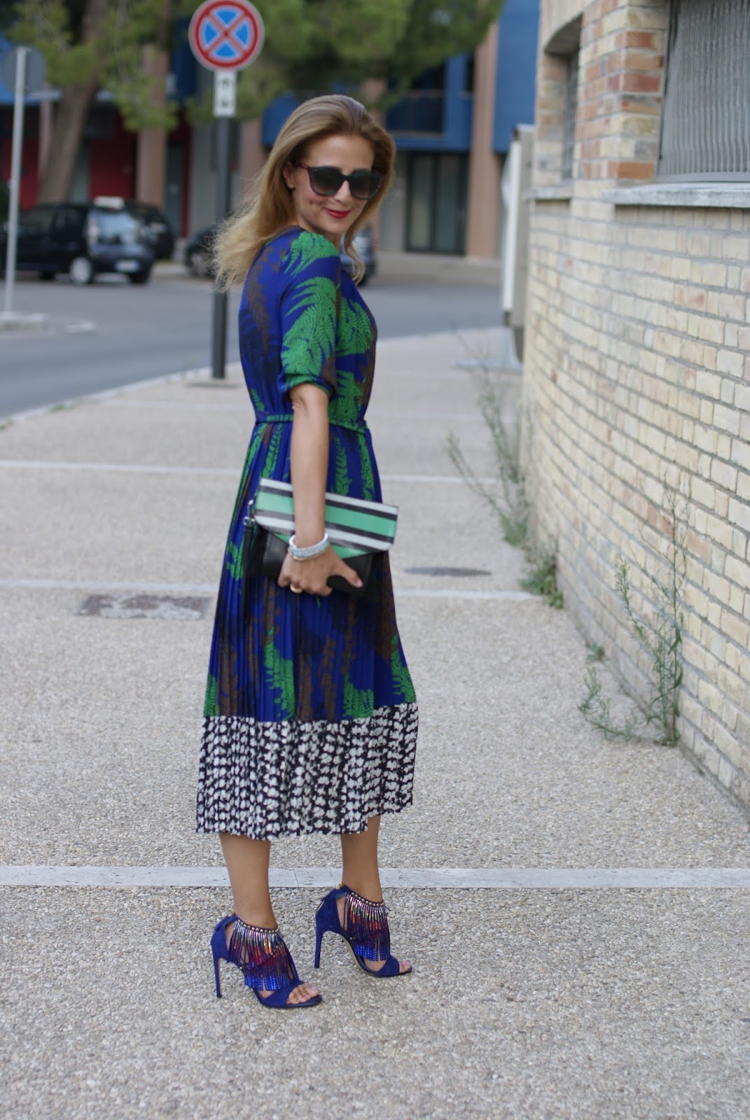 Pleated dress from Dezzal, Thierry Lasry sunglasses found on Giarre on Fashion and Cookies fashion blog, fashion blogger style