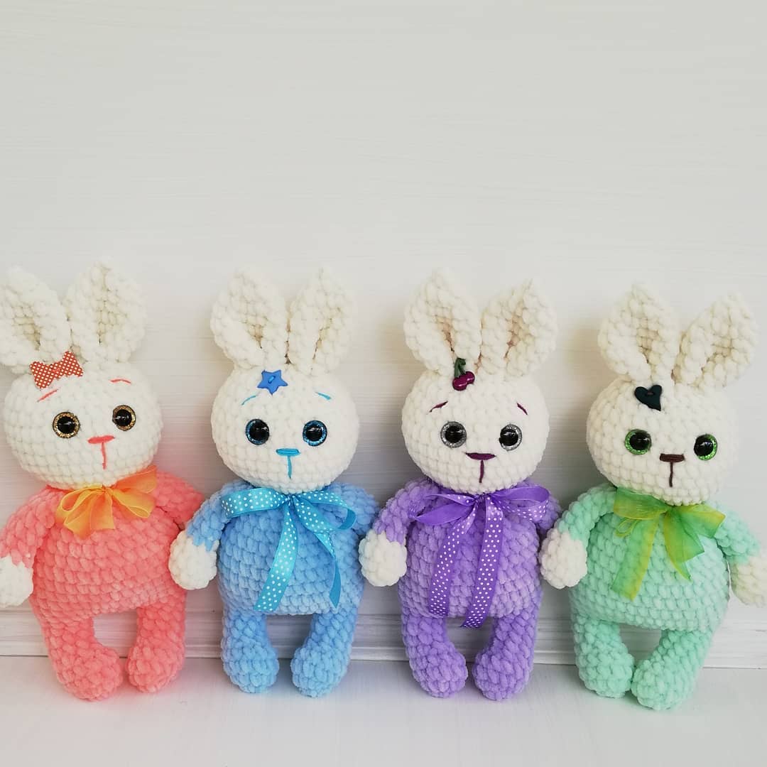 Crochet plush bunny pattern Amiguroom Toys