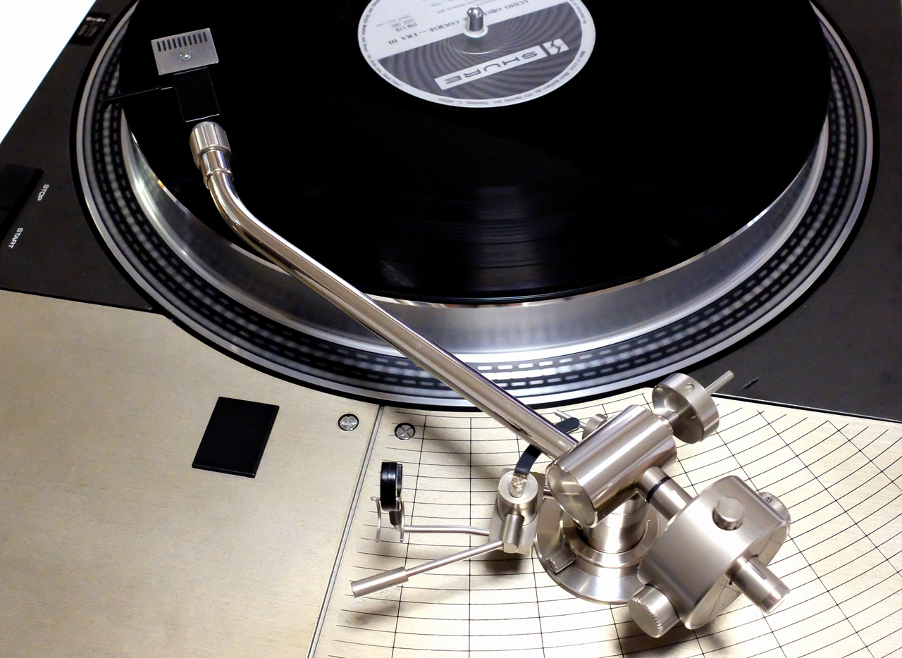 Technics SL-110 金田式ターンテーブル  UA-5045 A Technics SL-110 金田式ターンテーブル部 UA-5045 A