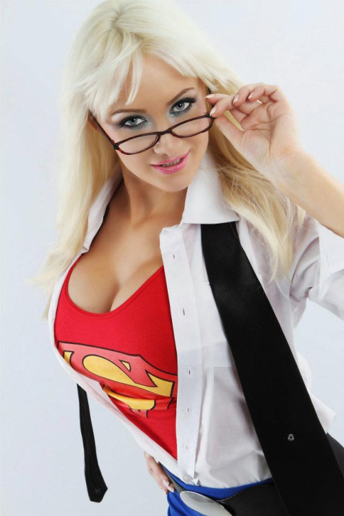 HeroPress: Supergirl Sunday: Start As We Mean To Continue