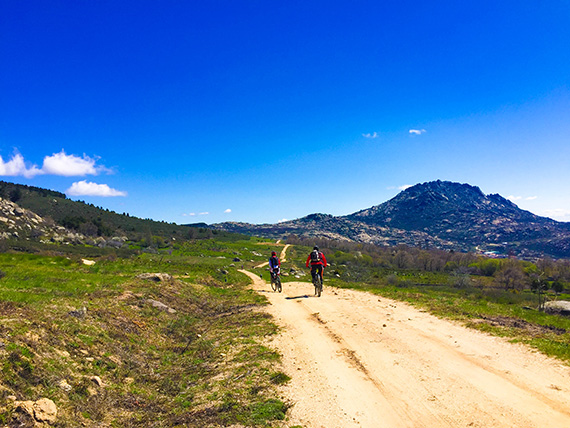 Ruta MTB a la Sierra de La Cabrera, sábado 7 de mayo de 2016 ¿Te apuntas? 