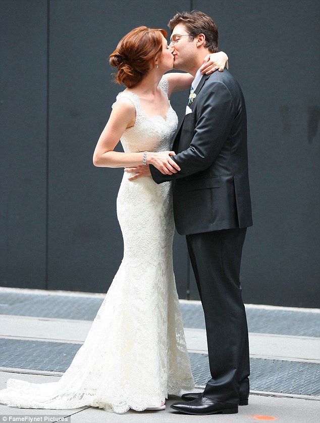 Red Carpet Wedding Ellie Kemper and Michael Koman Red Carpet Wedding