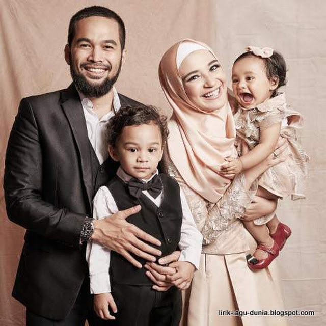 Lirik Lagu Cinta Kita - Shireen Sungkar ft Teuku Wisnu | Lirik Lagu Dunia