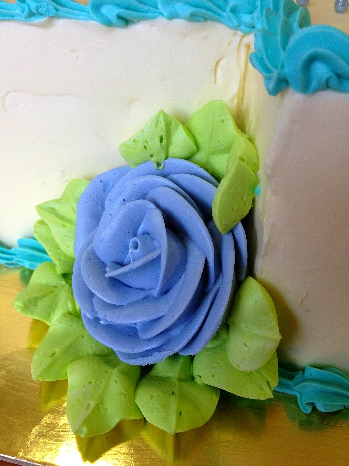 Heart of Mary Swiss Meringue Buttercream with Shortening