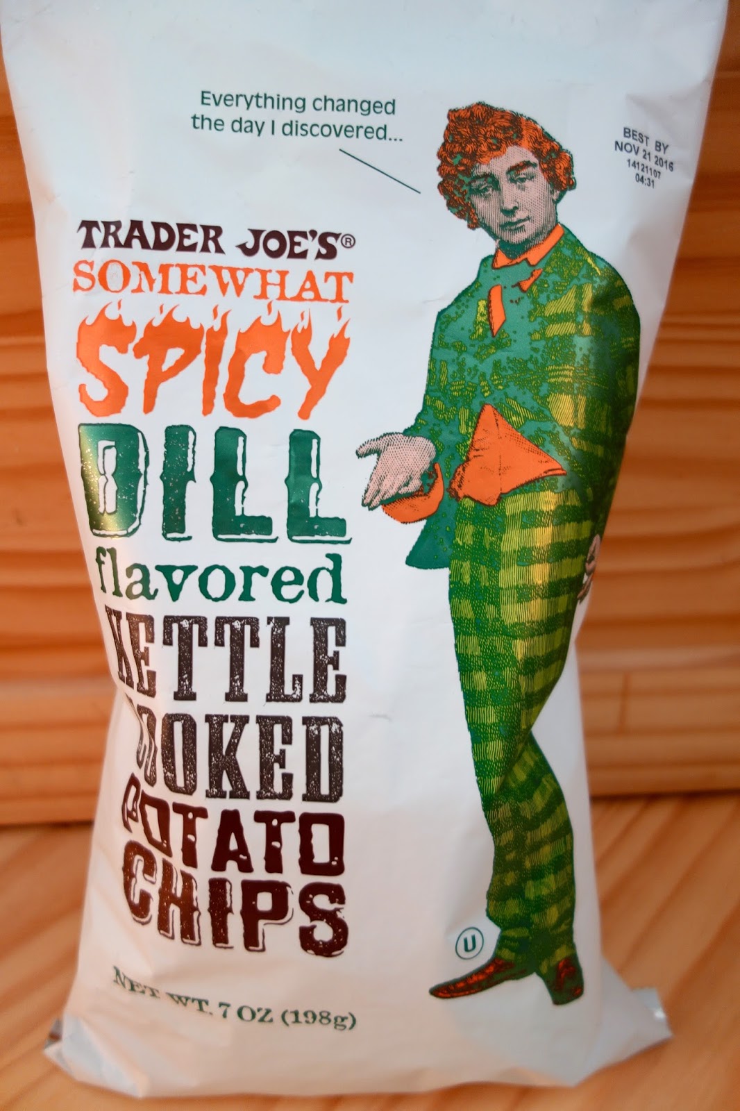 trader joe's dill pickle potato chips
