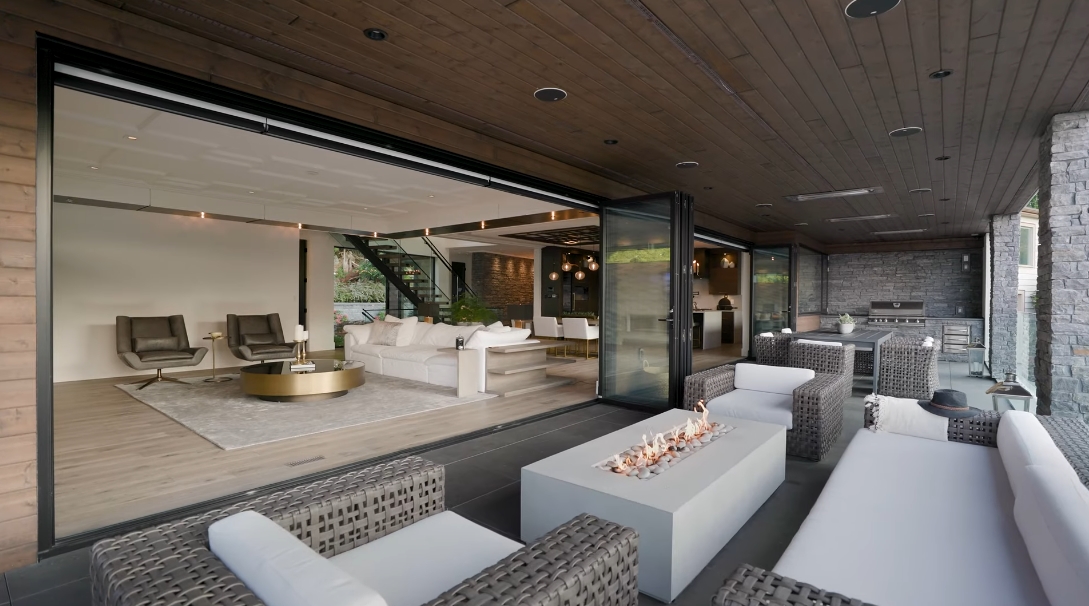 61 Interior Design Photos vs. 6892 Copper Cove Rd, West Vancouver Luxury Home Tour