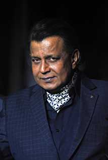 Mithun Chakraborty Wiki Height Weight Age Wife Family