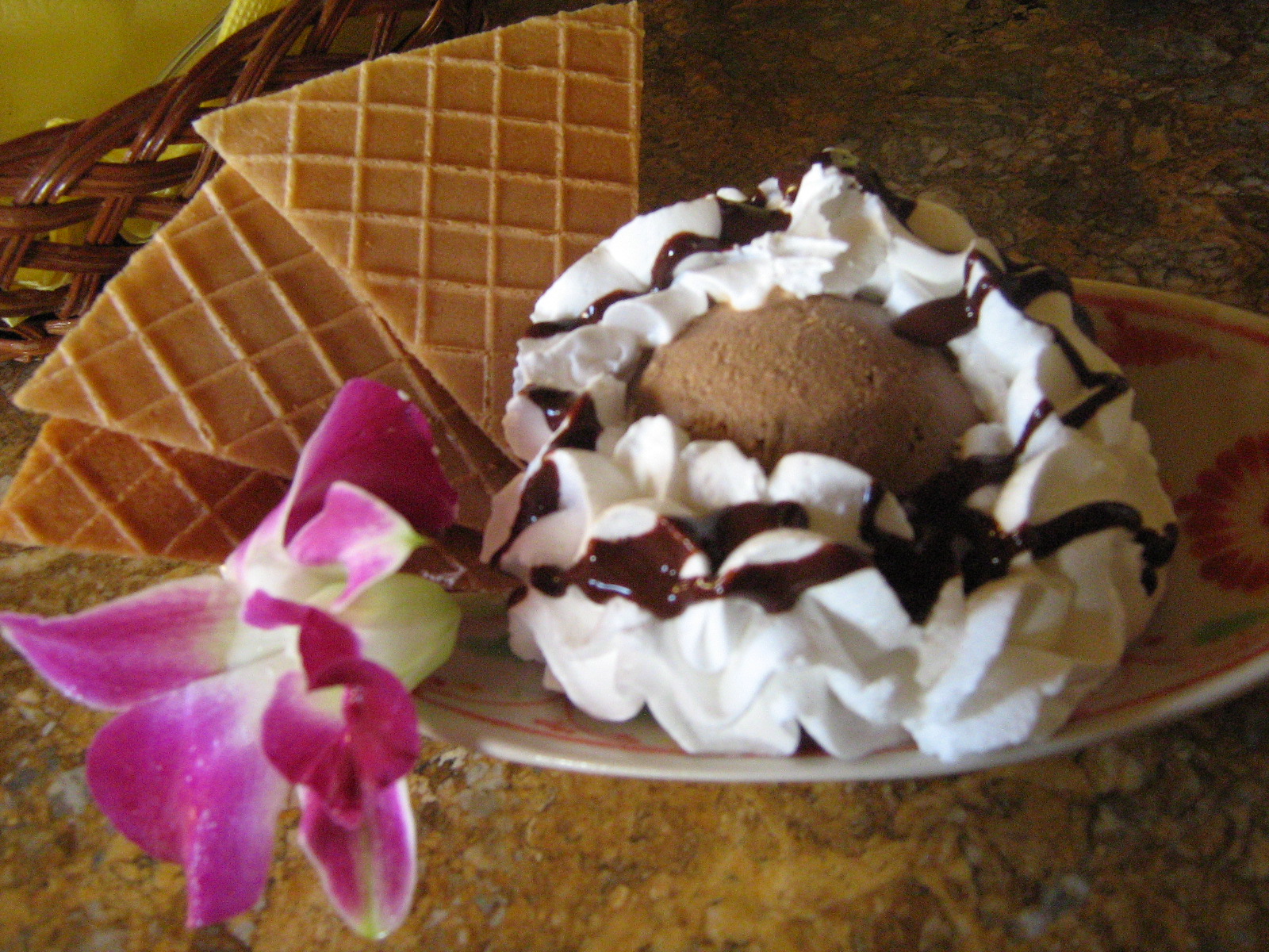 Aly's Dish ROYAL Ice cream Wedding.