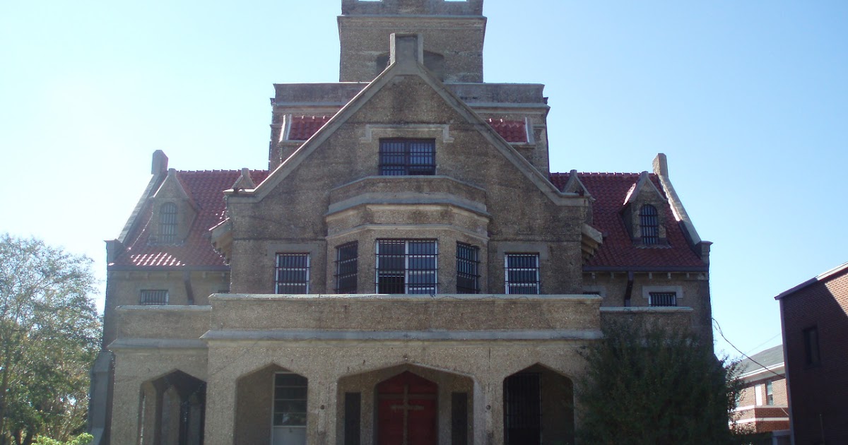 Haunted Nation Beauregard Gothic Jail Deridder, LA (The Famed
