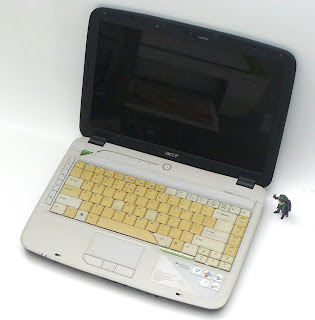 Laptop Acer Aspire 4310 ( Core2Duo ) Bekas