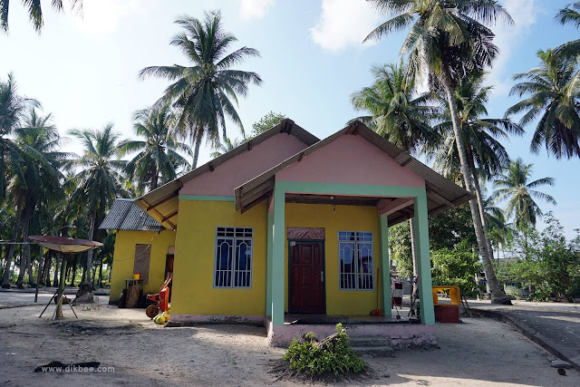 Desa Batu Belubang yang bersih dan nyaman Menjelajah Tempat Menarik Di Pulau Lingga Indonesia