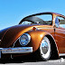 Fusca rebaixado com rodas original aro 15 suspensão a ar