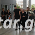Θρήνος στην κηδεία του Αλέξανδρου Βέλιου - Όσοι αγάπησε είναι εκεί για το τελευταίο αντίο (photos)