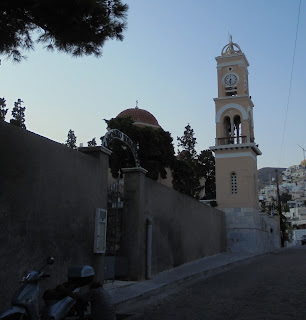 ο ορθόδοξος ναός των Παμμέγιστων Ταξιαρχών στην Ερμούπολη