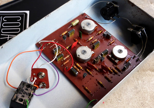Colorsound Supa Tonebender circuit
