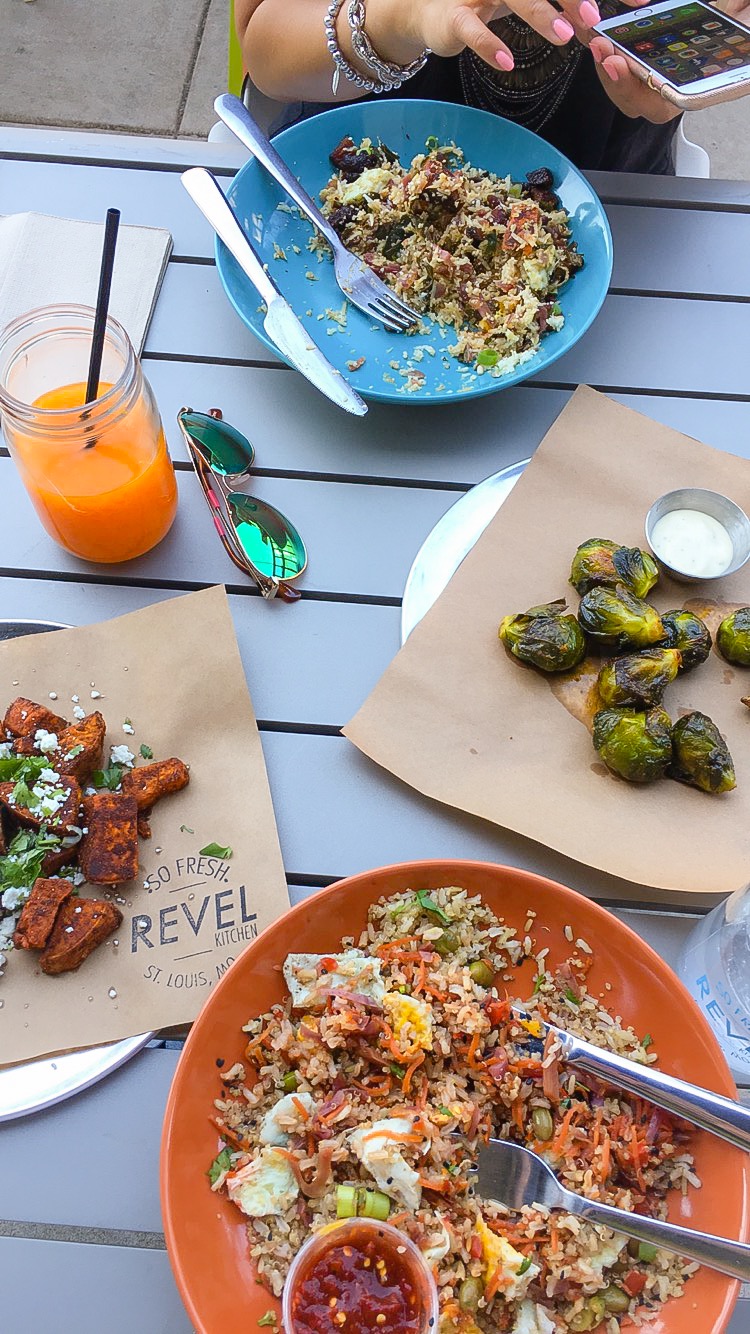 Revel-Kitchen-Brentwood-MO-Lunch