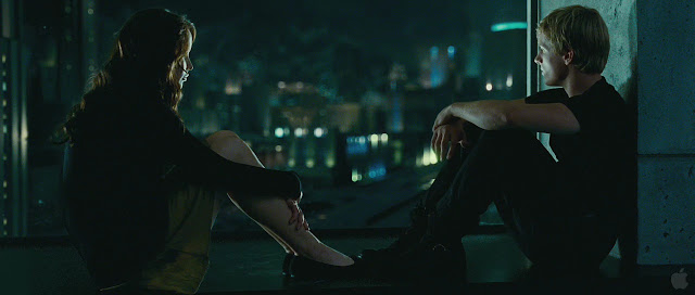 Everybody Comes To Rick s Analysis Of The Hunger Games Theatrical Trailer