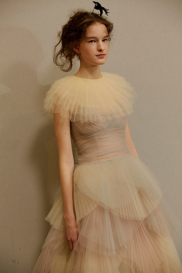 Dior Haute Couture Printemps Eté 2017 dior haute couture, dior couture, dior haute couture printemps été 2017, dior couture spring summer, dior couture ss 17, dior maria grazia chiuri, dior girls, dudessinauxpodiums, du dessin aux podiums