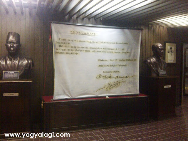 Monumen Jogja Kembali Monumen Jogja Kembali