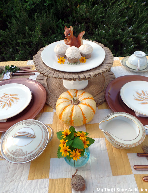 cupcakes and coffee in the garden simple fall tablescape