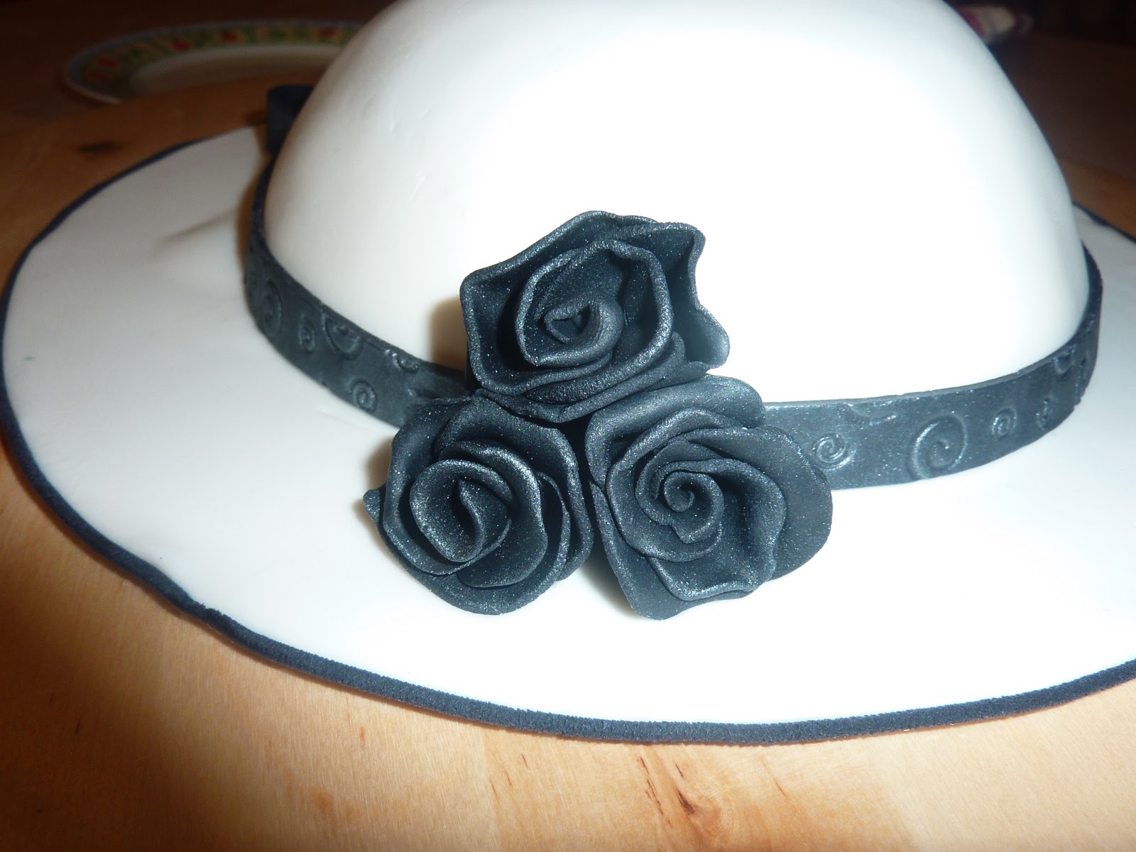 Tutti Pazzi x La PdZ (Pasta di Zucchero) Torta Cappello Donna Elegante!