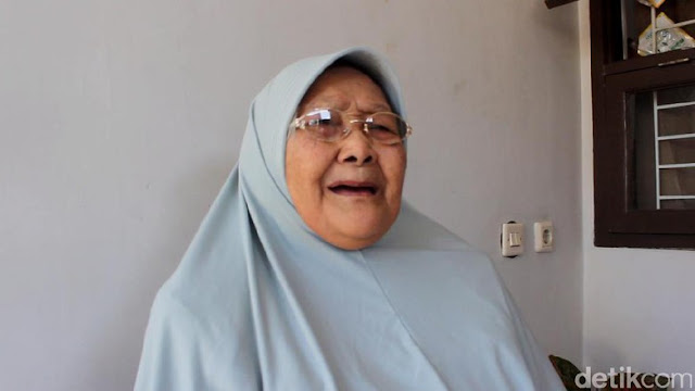 Teganya Anak Ini Gugat Ibu Kandungnya Hanya Gara-gara Hutang Teganya Anak Ini Gugat Ibu Kandungnya Hanya Gara-gara Hutang