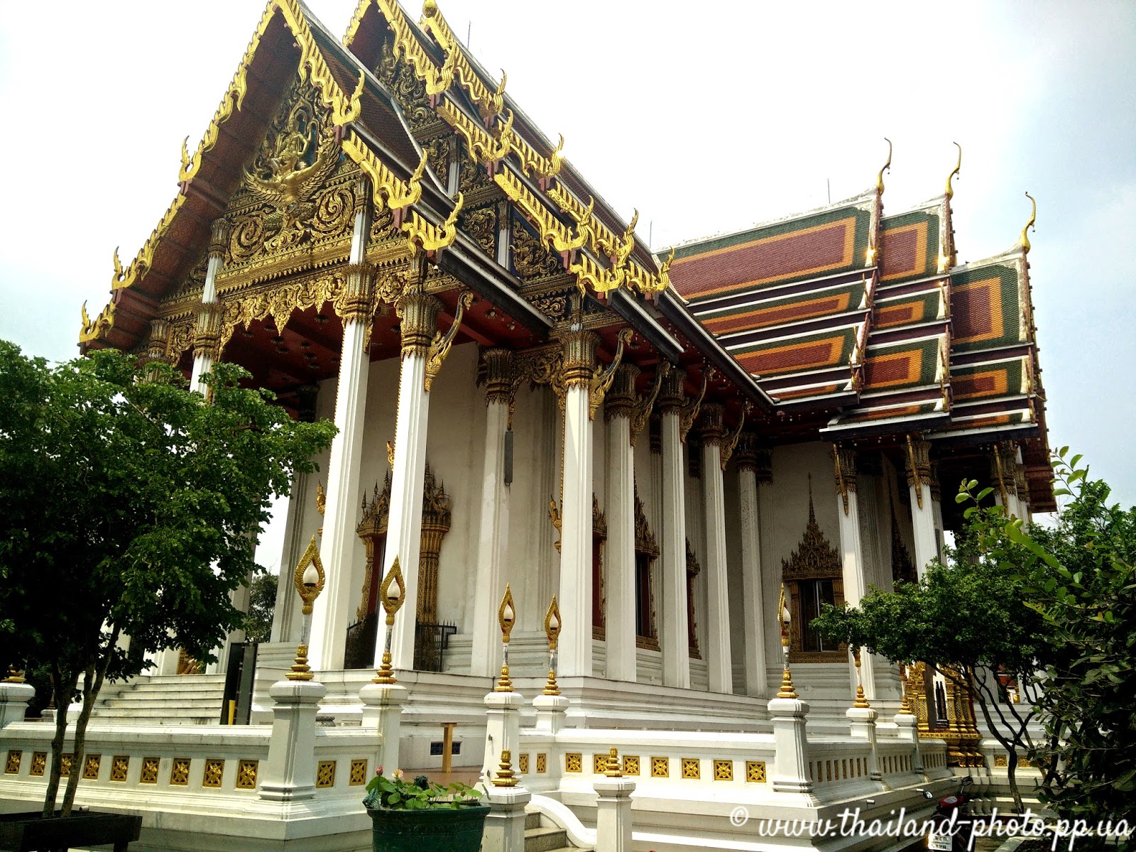 Буддийский храм в Тайланде