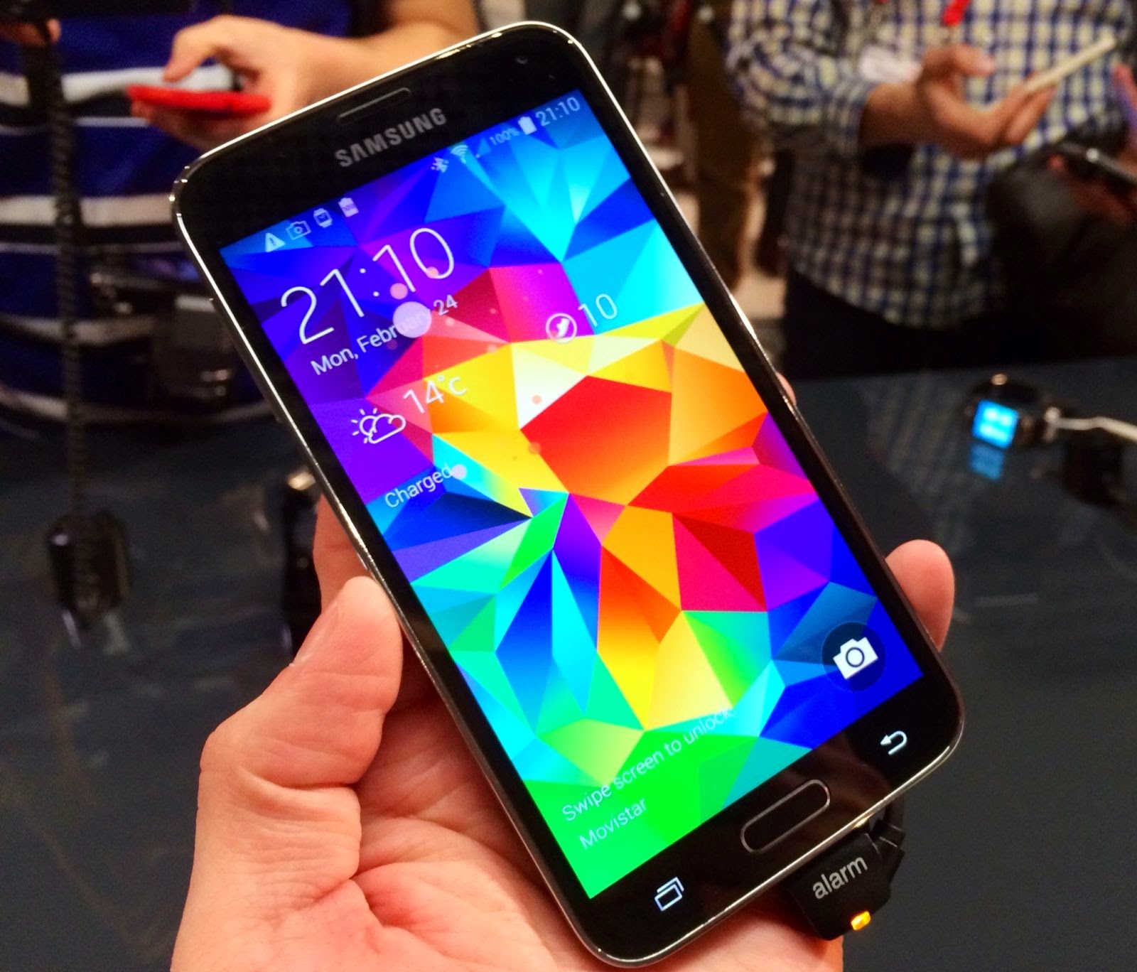 الأعلان عن الهاتف المحمول Samsung Galaxy S5 mini