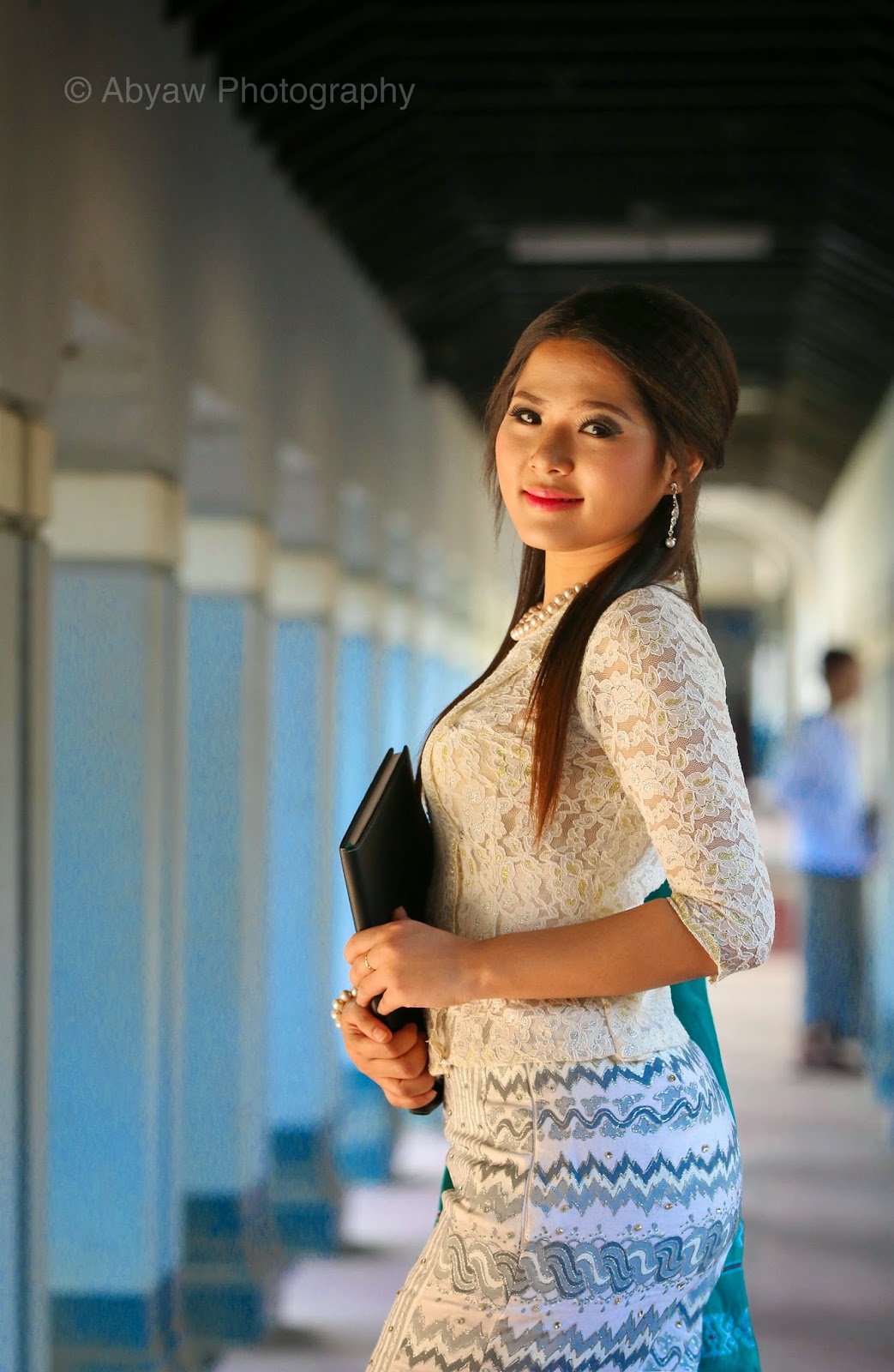 Abyaw Photography: Model Su Chit as a Yangon University student