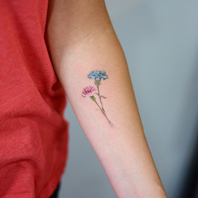 Tatuagens de flores para as mulheres Tatuagens de flores para as mulheres
