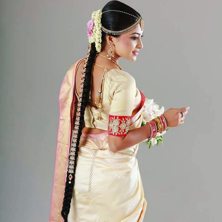 Dinusha Siriwardana