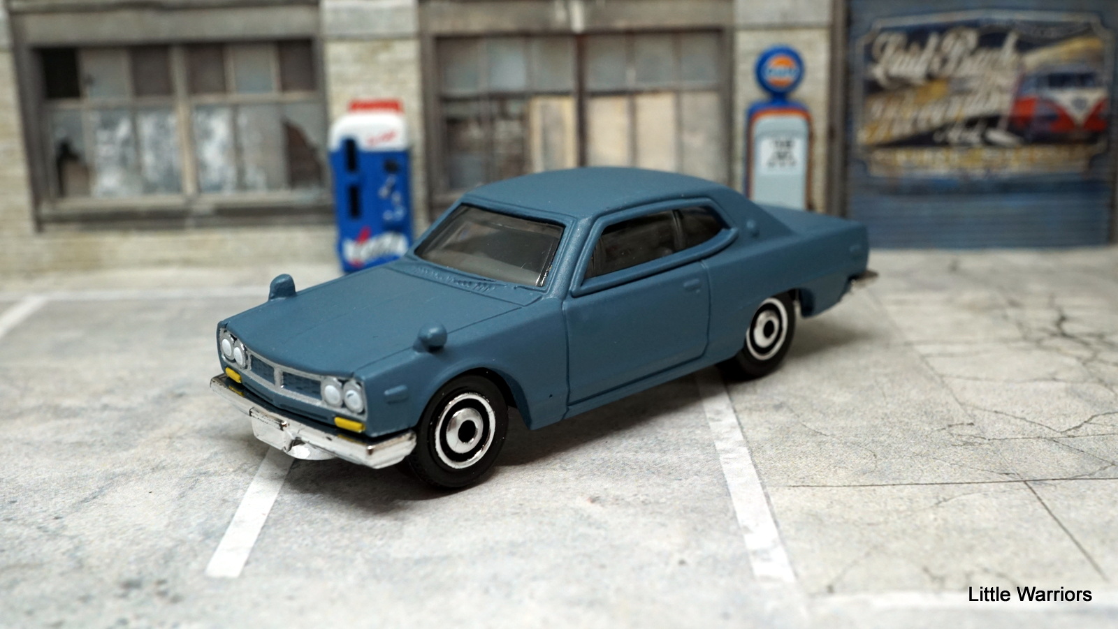 Little Warriors Matchbox 1971 Nissan Skyline 2000 GTX (MB1022)