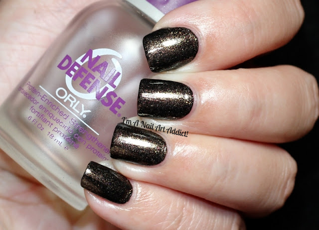 Essence Nail Colour 3 // Front Row or Backstage over Ticket to the Show