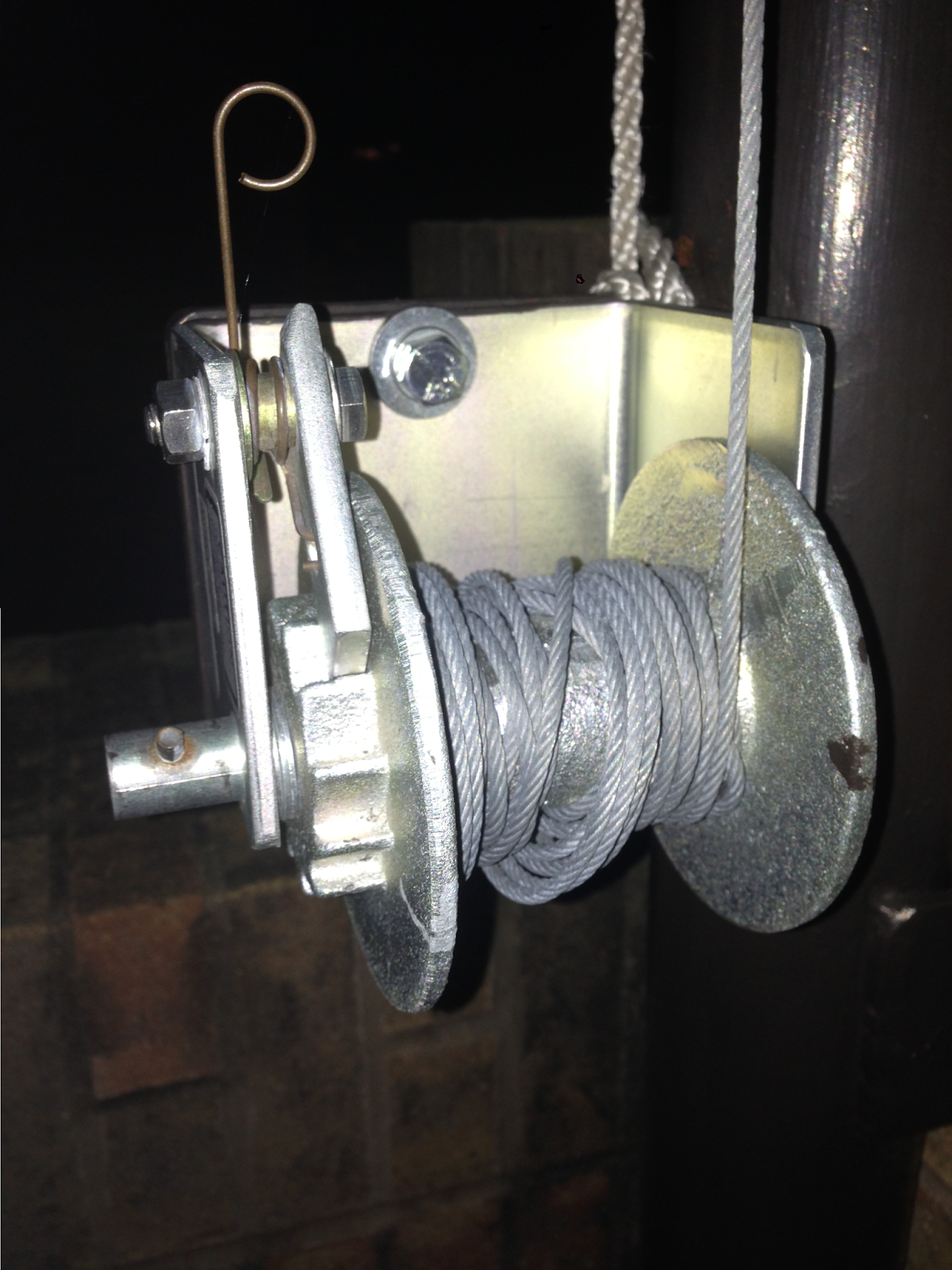 How Things Work Pulley Winch (Wheel, Pulley, Screw, Wedge)